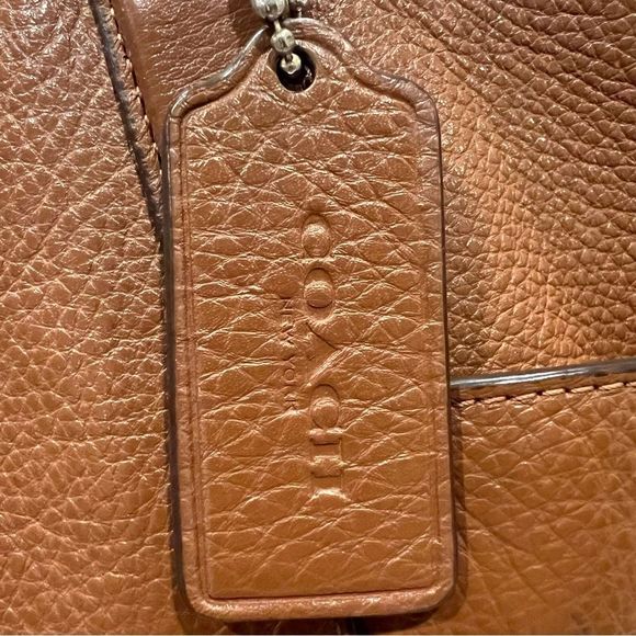 Coach Ava Saddle Tote with Gold Tone Hardware - Picture 3 of 10